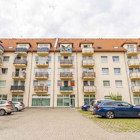 Vollausgtesttattes Modernes Studio,Nahe Btu,Netflix,Kostenloser Tiefgaragenstellplatz Cottbus Luaran gambar