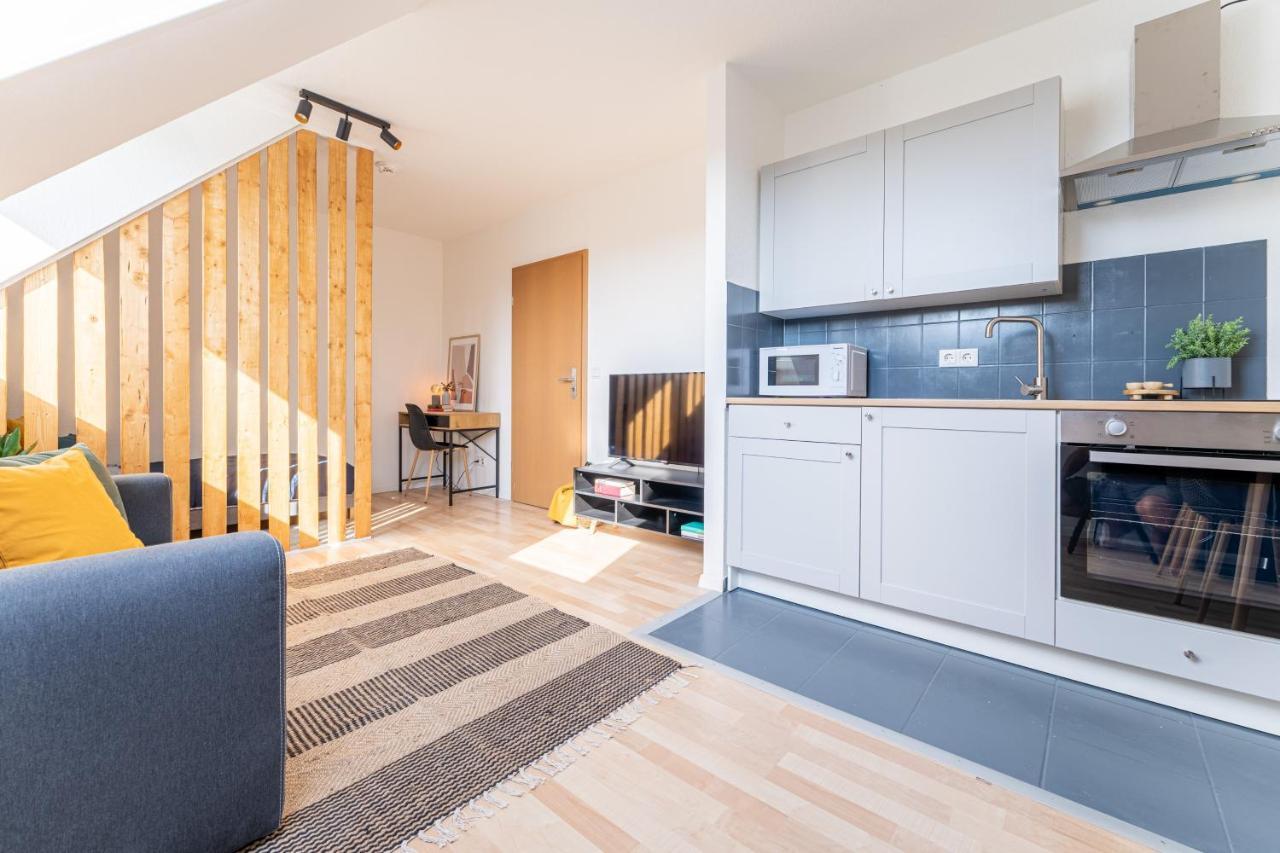 Vollausgtesttattes Modernes Studio,Nahe Btu,Netflix,Kostenloser Tiefgaragenstellplatz Cottbus Luaran gambar
